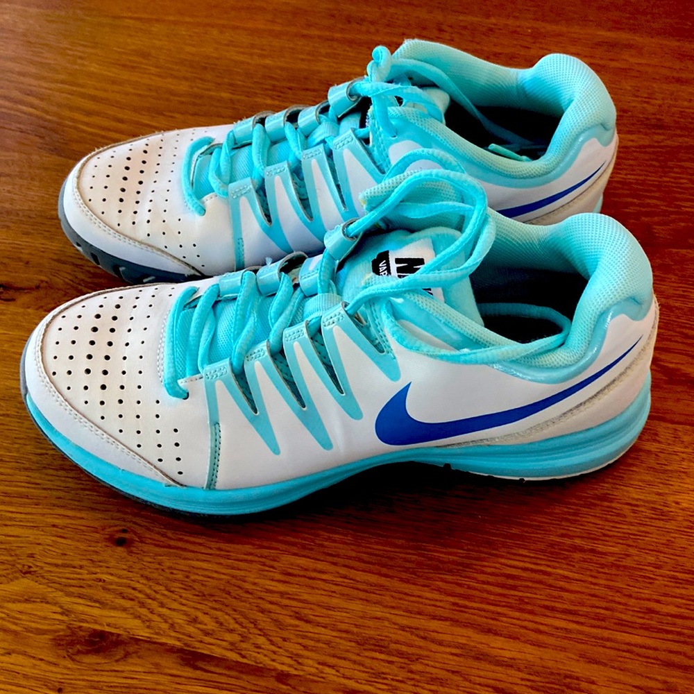 Nike Tennis Vapor Court Shoes